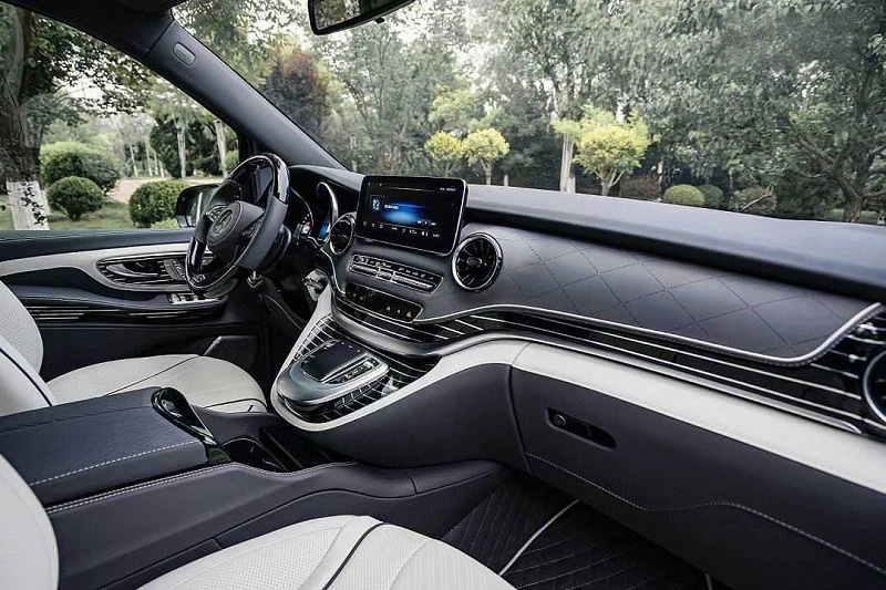 汽车顶棚与内饰板图2